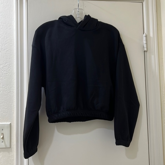Zara Tops Zara Crop Hoodie Poshmark